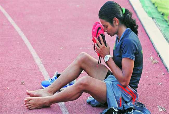 भारतीय महिला एथलीट के पास जूते खरीदने के नहीं थे पैसे, एशियाई खेल में रचा इतिहास, 100 मीटर रेस में भारत के लिए जीता रजत पदक