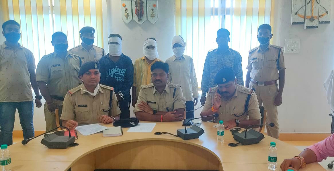 कोतवाली पुलिस ने 72 घंटे में सुलझायी अंधे कत्ल की गुत्थी, पुरानी रंजिश निकली युवक के हत्या का कारण