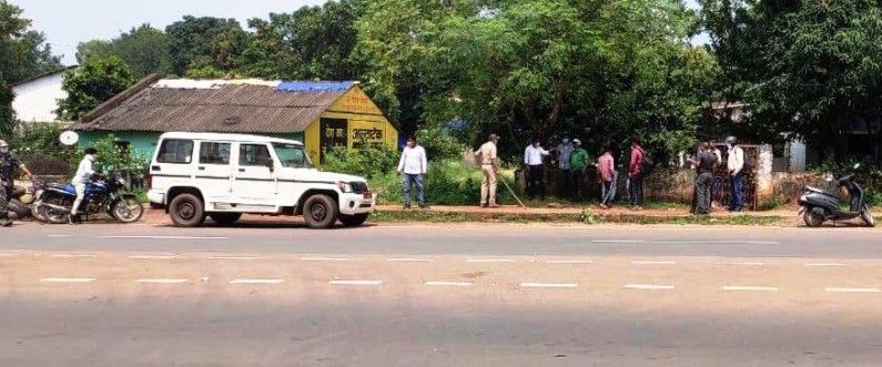 स्थैतिक दल के द्वारा चौक-चौराहों और मुख्य मार्गों पर चालानी कार्यवाही जारी