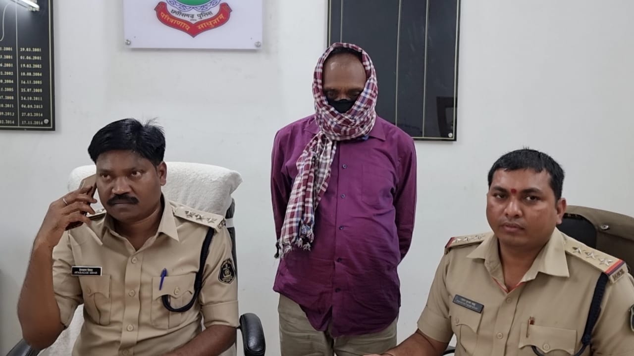 बस्तर पुलिस की लगातार दूसरी बड़ी कार्रवाई, 189 नग हीरे के साथ आरोपी पकड़ाया, जप्त हीरे की अनुमानित कीमत करीब साढ़े पांच लाख रूपये