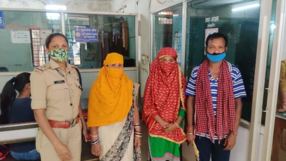 गुम बालिका को कुछ ही घंटो में परिजनों तक पहुंचाया, कोतवाली पुलिस ने फिर एक बार मानवता का परिचय बताया