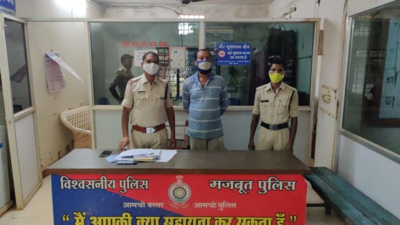 पैरोल पर रिहा होकर 11 महीने से था फरार, हत्या के दण्डित बंदी को कोतवाली पुलिस ने पहुंचाया उसकी असल जगह