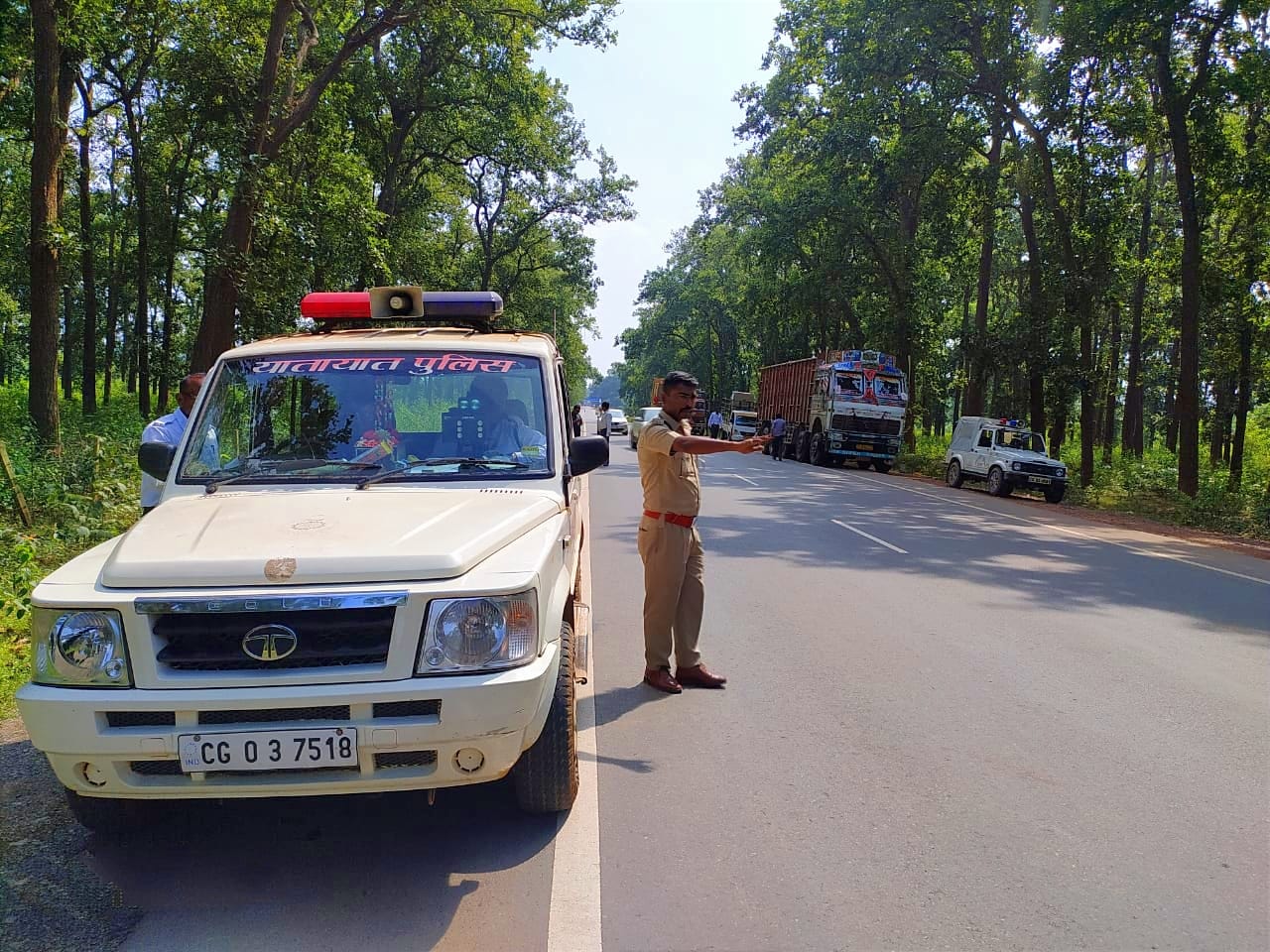 ओवरस्पीडिंग पर ट्रैफिक पुलिस की पैनी नज़र, रडार स्पीड गन में डिटेक्ट 10 वाहन चालकों के लाइसेंस निरस्त करने भेजा RTO