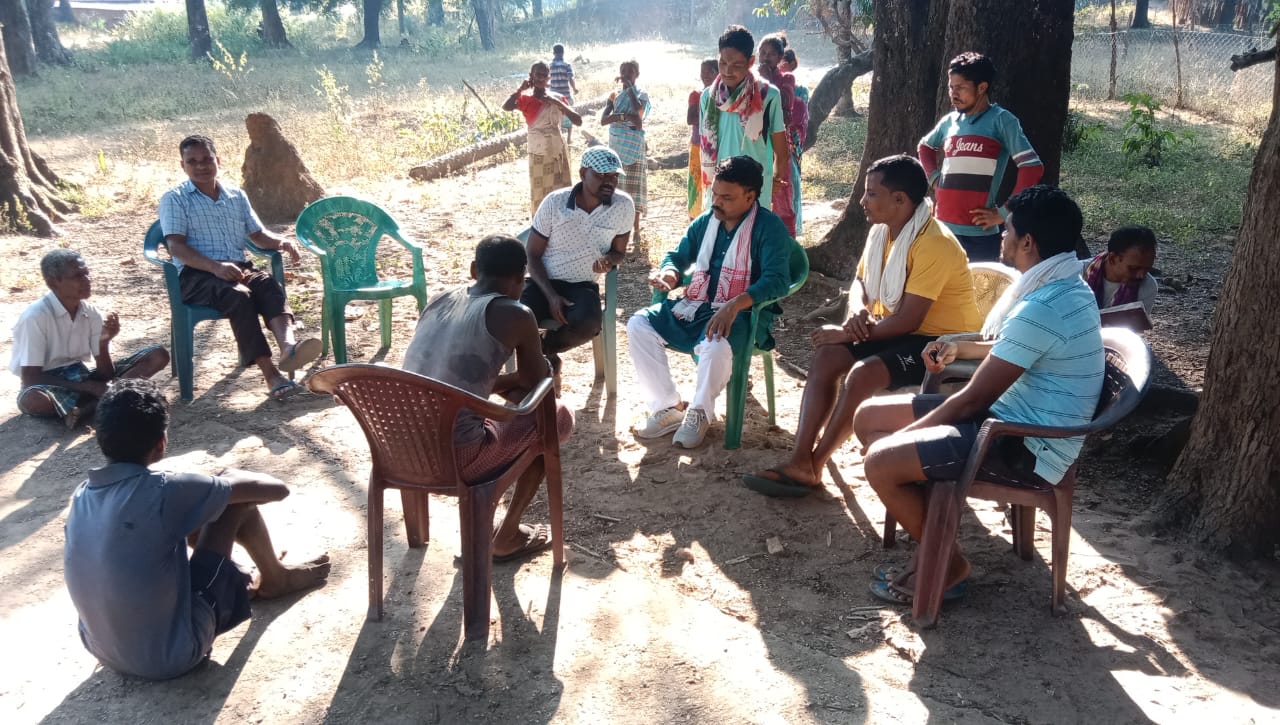 दक्षिण बस्तर क्षेत्र के दिव्यांगजनों से मिले भाजपा नेता मुड़ामी, जल्द मदद का दिलाया भरोसा