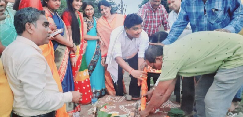 ग्रामीण परिवेश में पीढ़ियों से मनाया जा रहा रक्षा का त्यौहार ‘बोब्बोल मरई’ पूजा-विधान