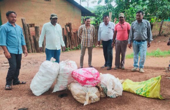 कांगेर घाटी की उड़नदस्ता ने जब्त किया भारी मात्रा में बास्ता (बांस का करील), निदेशक की अपील कोचियों की सूचना वन विभाग या ग्राम इको विकास समिति को दें