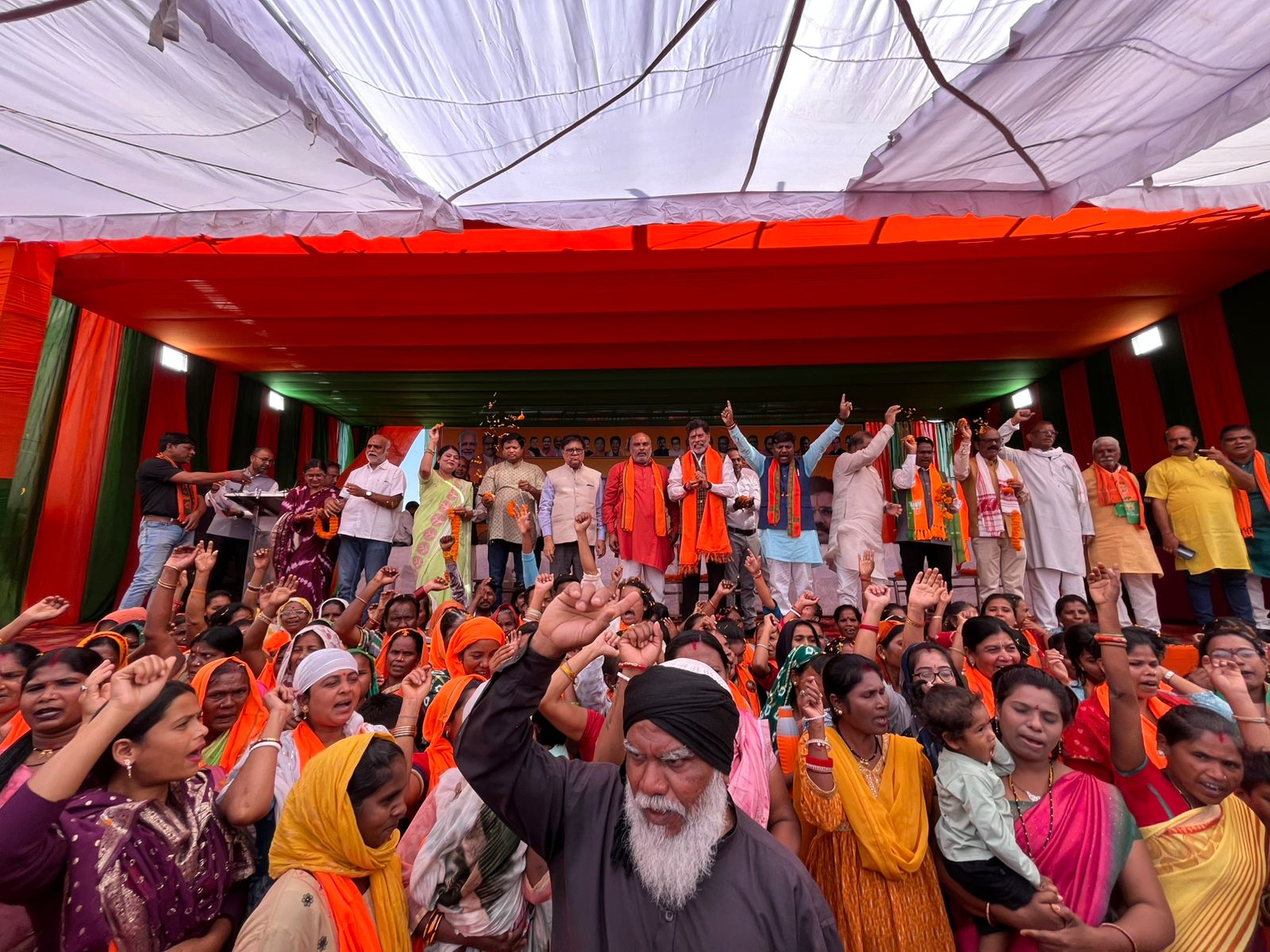 भारतीय जनता पार्टी ने किया भव्य कार्यकर्ता सम्मेलन का आयोजन, कार्यकर्ताओं ने लिया जीत का संकल्प